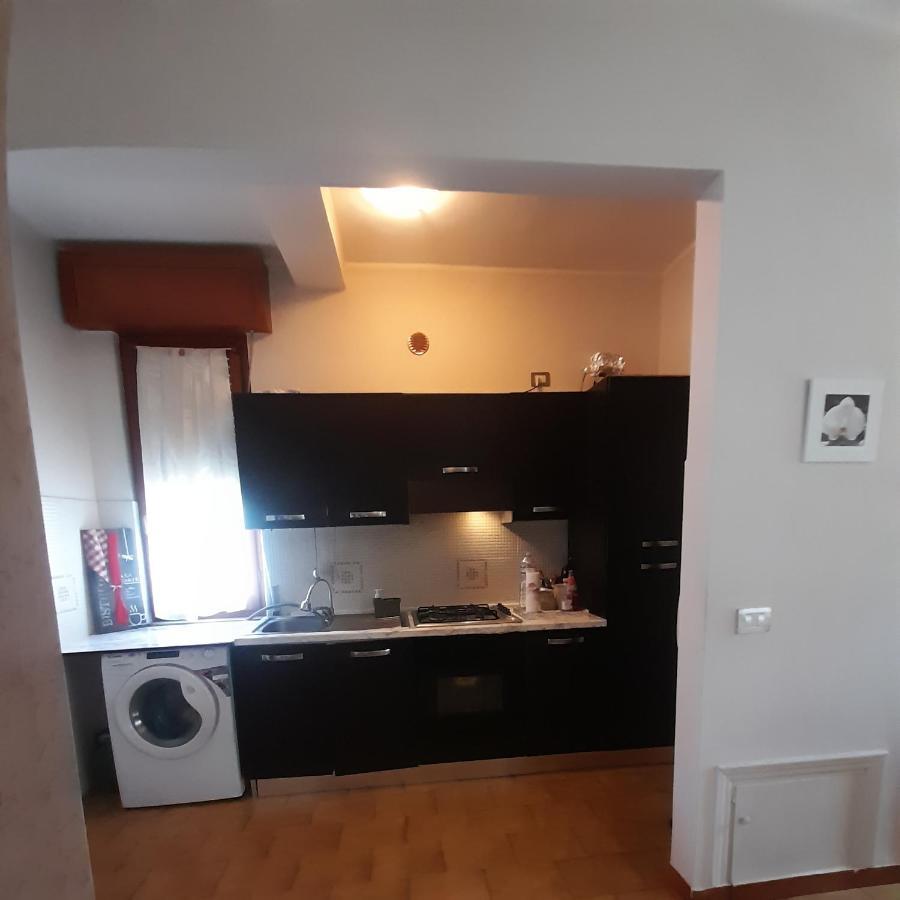 Gelsomino Bianco Apartment Терни Екстериор снимка